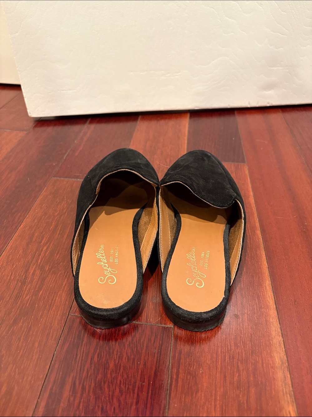 Seychelles Suede Between Us Flat Mules Black Suede Women’s Size 7.5 Leather - Picture 4 of 8
